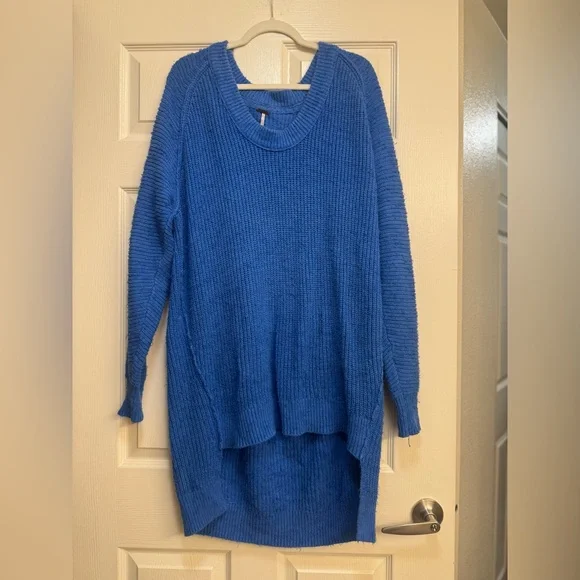 Free People Sunday Scoop Oversized Hi-Low Tunic Sweater - Picture 5 of 14